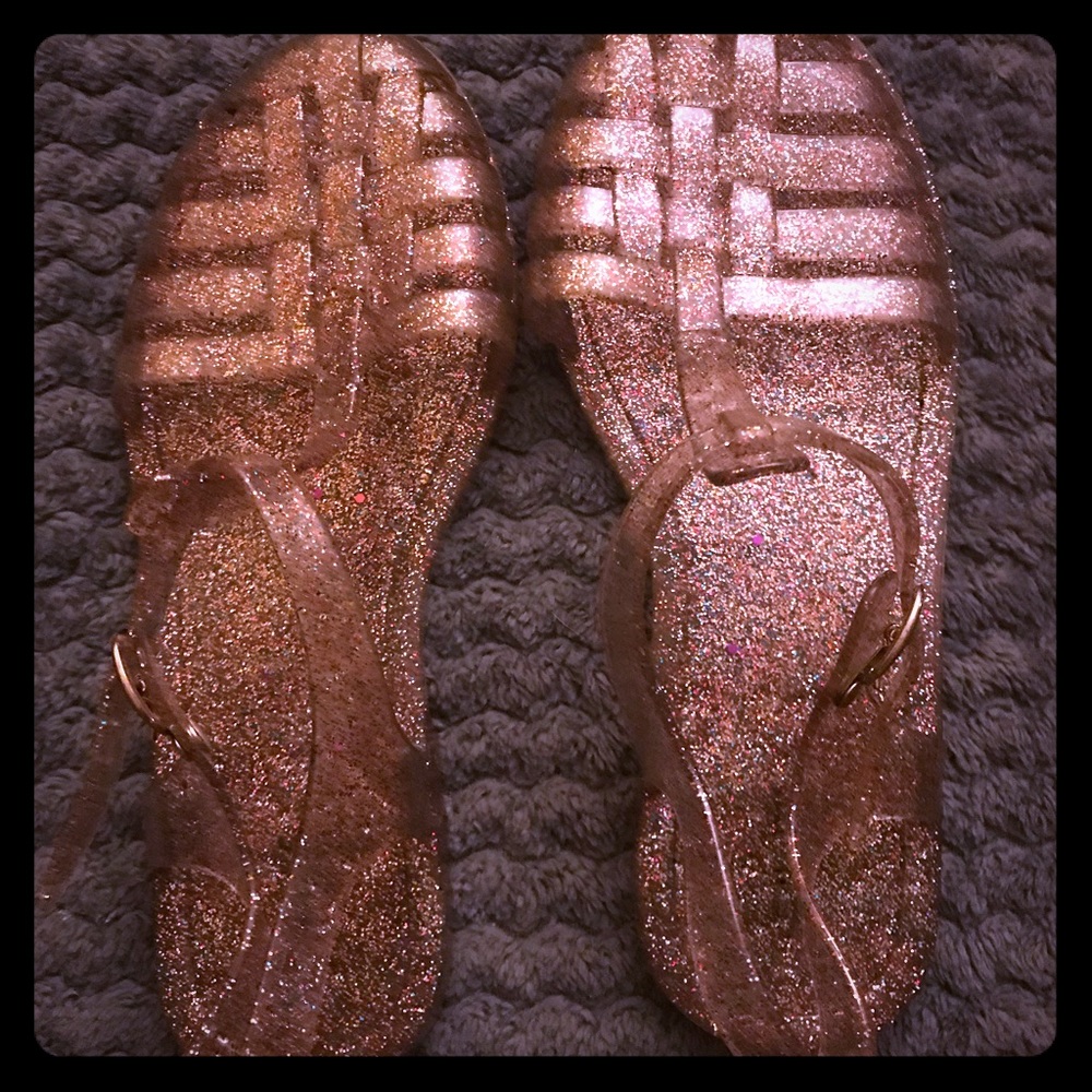 like new old navy  Jelly shoes